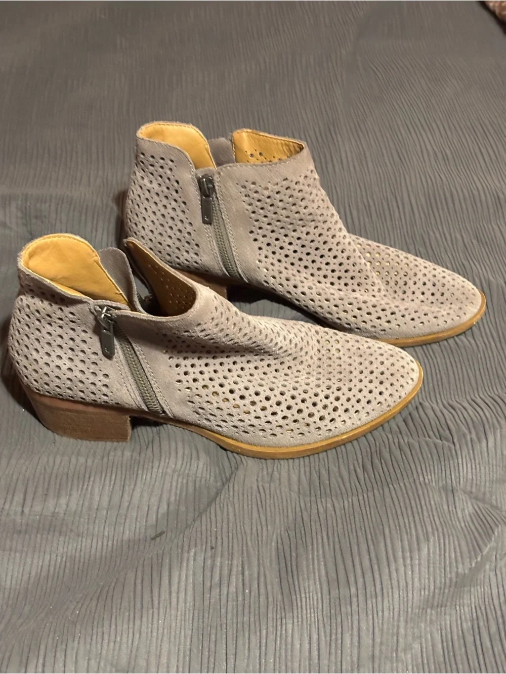 Lucky Brand Perforated Suede Side-Zip Ankle Boots in Light Gray